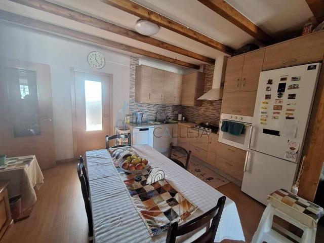 Casa chalet en Venta en Cenlle