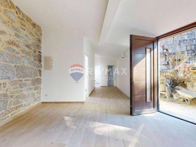 Casa chalet en Venta en Cenlle