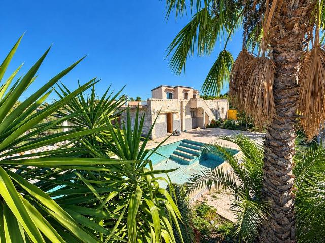Casa chalet en Venta en Cehegín