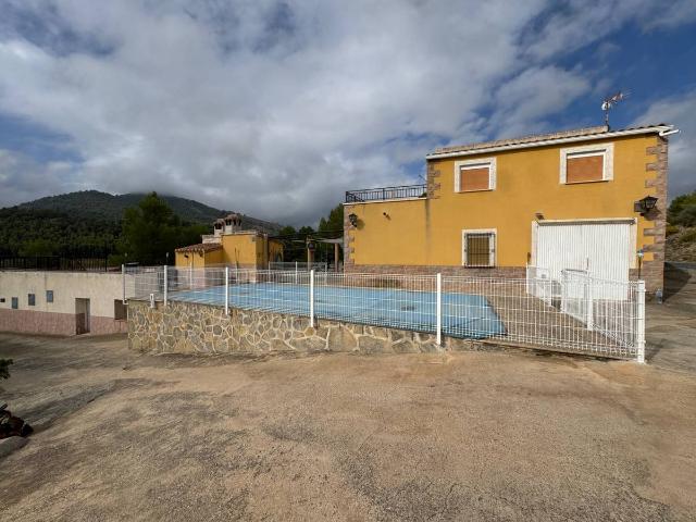 Casa chalet en Venta en Cehegín