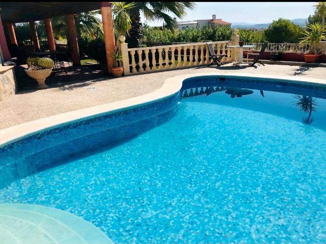 Casa chalet en Venta en Cehegín