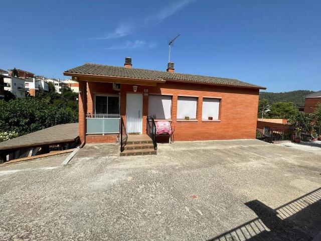 Casa chalet en Venta en Cervelló