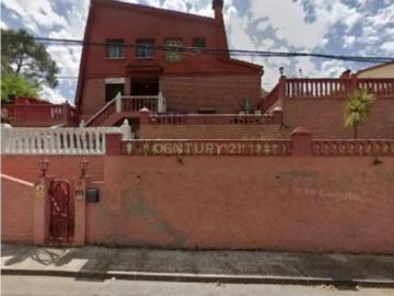 Casa chalet en Venta en Cervelló