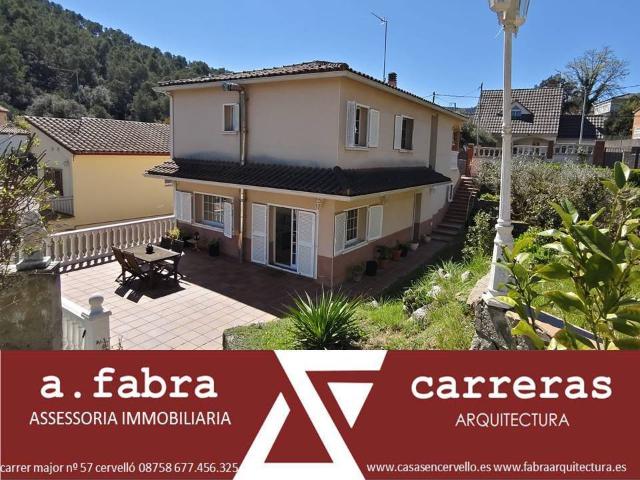 Casa chalet en Venta en Cervelló