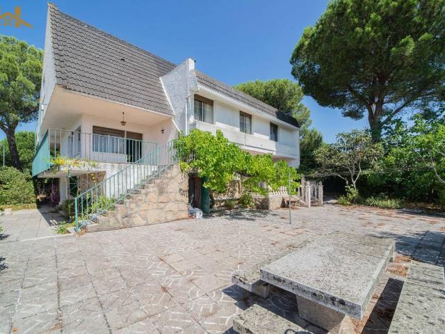 Casa chalet en Venta en Cerro Alarcón