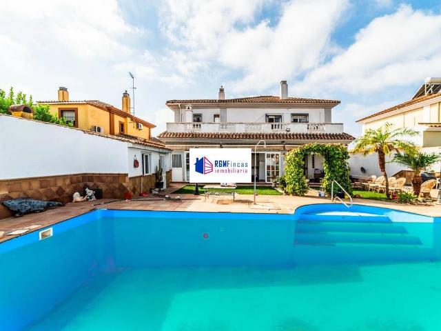 Casa chalet en Venta en Cerros de Montequinto