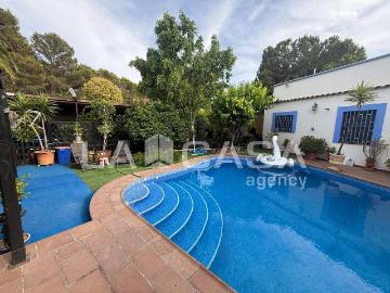 Casa chalet en Venta en Cerros de Montequinto