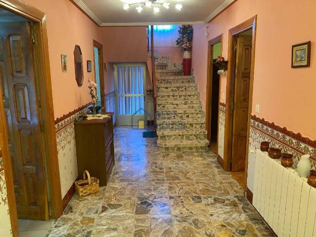 Casa chalet en Venta en Chozas de Abajo