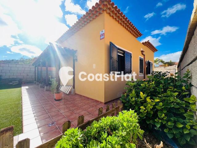 Casa chalet en Venta en Cho Parque de la Reina