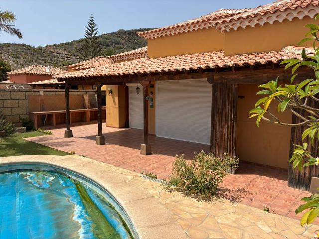 Casa chalet en Venta en Cho Parque de la Reina