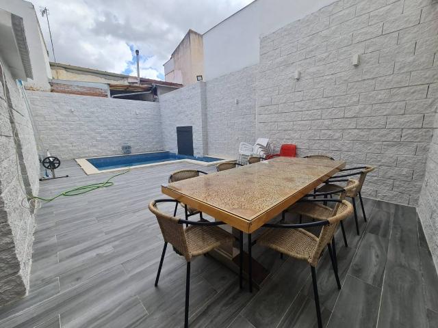 Casa chalet en Venta en Chimeneas
