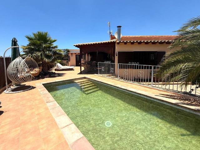 Casa chalet en Venta en Chío