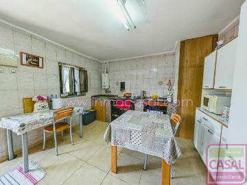 Casa chalet en Venta en Ciaño Zona Rural