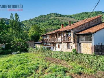 Pedredo, Arenas de Iguña, Cantabria - Balcón