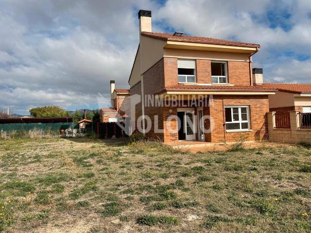 Casa chalet en Venta en Cihuri
