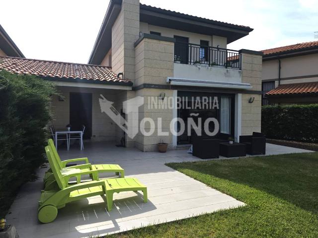 Casa chalet en Venta en Cirueña