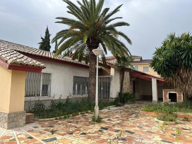 Casa chalet en Venta en Ciutat Jardí Torreta Verdí