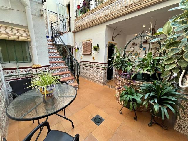Casa chalet en Venta en Ciudad Jardín Zoco