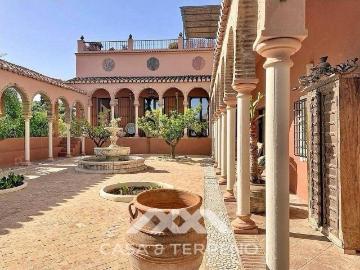 Casa chalet en Venta en Comares