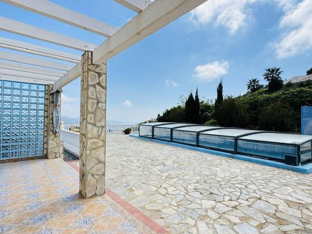 Casa chalet en Venta en Cómpeta