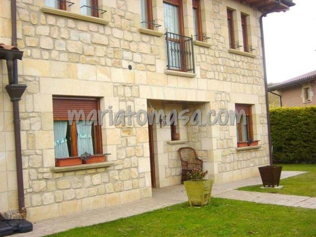 Casa chalet en Venta en Condado de Treviño