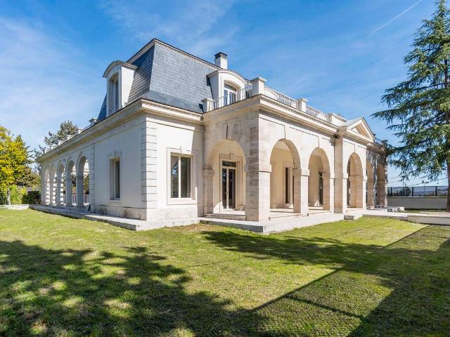 Casa chalet en Venta en Conde Orgaz Piovera