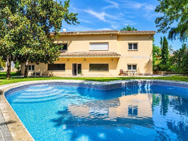 Casa chalet en Venta en Conde Orgaz Piovera