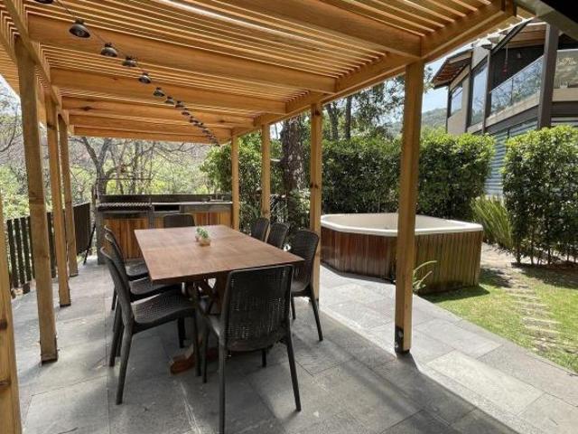 Casa Chalet en venta en CONDOMINIO en Valle de Bravo
