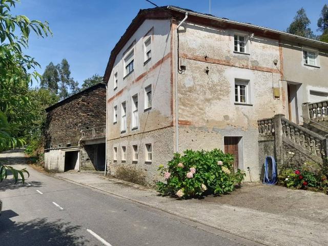 Casa chalet en Venta en Coaña