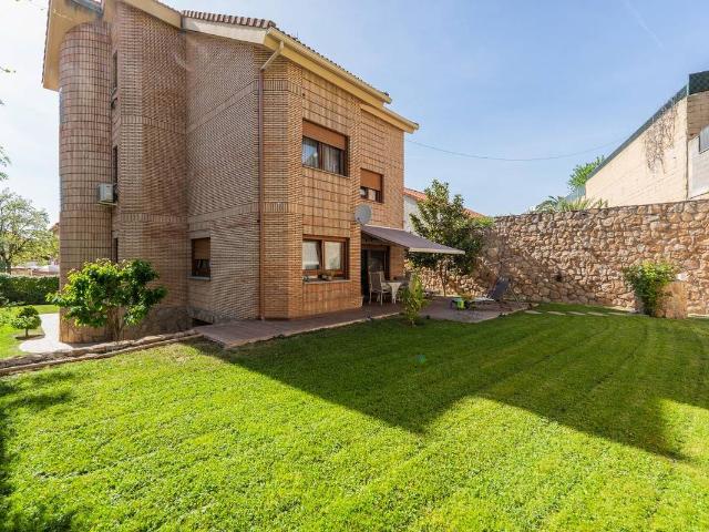 Casa chalet en Venta en Cobeña