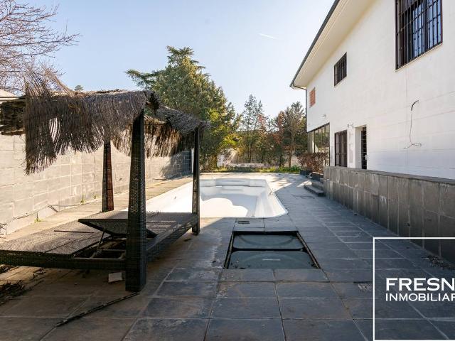 Casa chalet en Venta en Cobeña