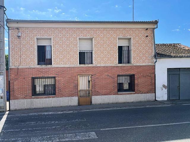 Casa chalet en Venta en Coca