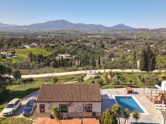 Casa chalet en Venta en Coín