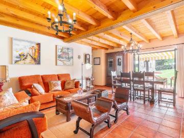 Casa chalet en Venta en Colunga