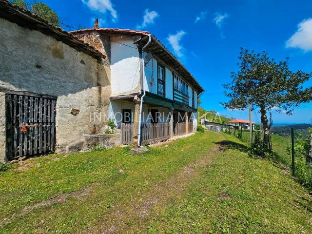 Casa chalet en Venta en Colunga