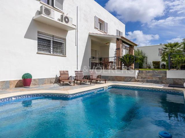 Casa chalet en Venta en Colegio Europa