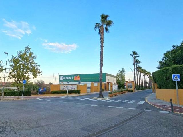 Casa chalet en Venta en Colegio Europa