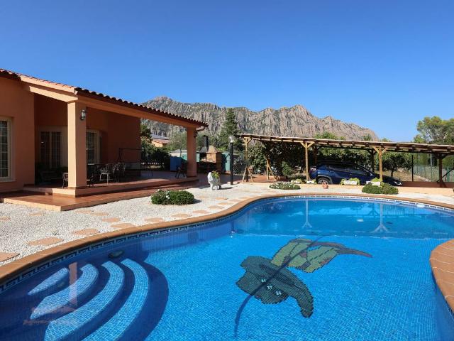 Casa chalet en Venta en Collbató