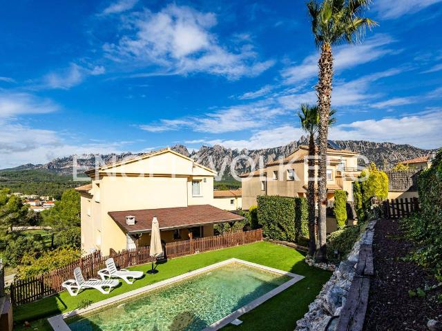 Casa chalet en Venta en Collbató