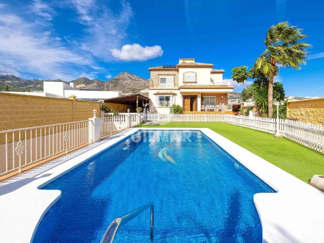 Casa chalet en Venta en Cortijo Torrequebrada