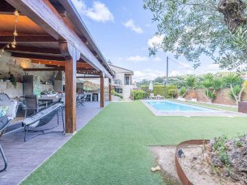Casa chalet en Venta en Coruxo Oia Saiáns