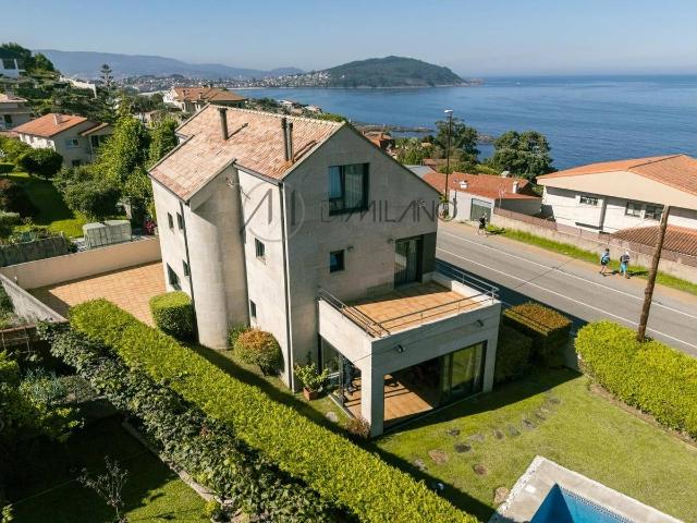 Casa chalet en Venta en Coruxo Oia Saiáns