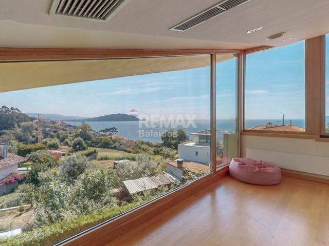 Casa chalet en Venta en Coruxo Oia Saiáns