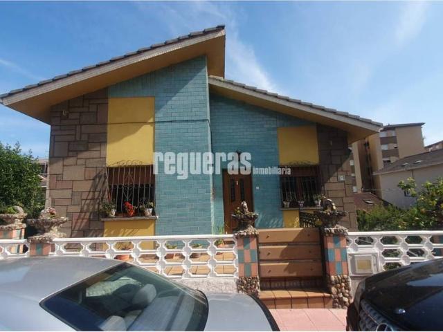 Casa chalet en Venta en Corvera de Asturias