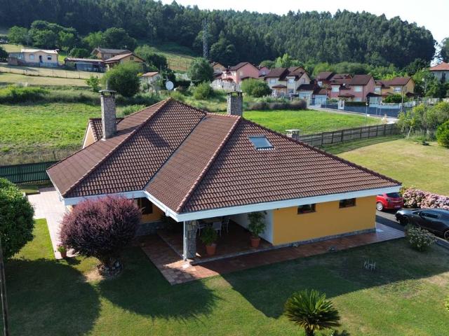 Casa chalet en Venta en Corvera de Asturias