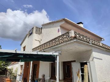 Casa chalet en Venta en Corbera de Llobregat