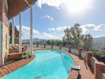 Casa chalet en Venta en Corbera de Llobregat