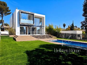 Casa chalet en Venta en Corbera de Llobregat
