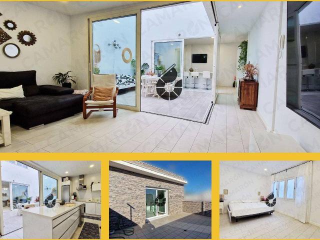 Casa chalet en Venta en Coria del Río