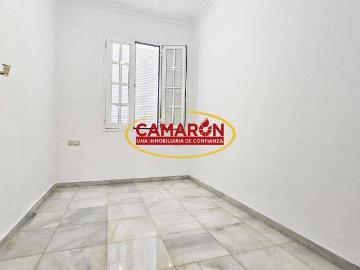 Casa adosada en Venta en Coria del Río